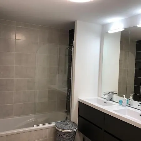 Sainte Maxime - Superbe Appartement Neuf Classe 4 Etoiles Exterior foto